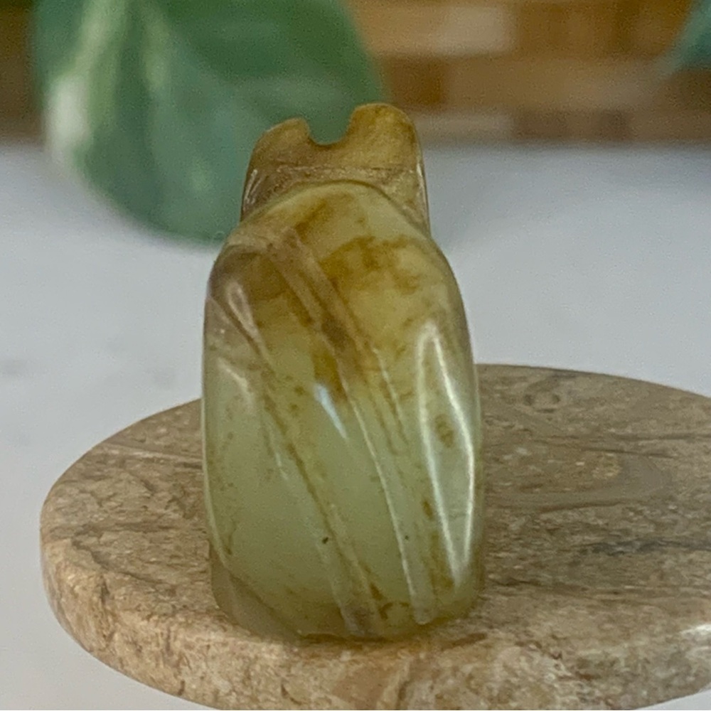 Vintage Chinese Zodiac Jade Rat Pendant Bead Hand Carved Miniature Animal 1.7" - Picture 6 of 14
